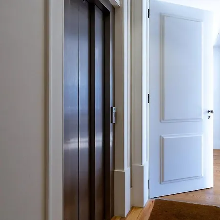 The Restauradores Collection Regal Appartement *